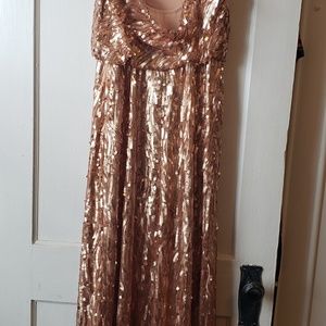 Donna Morgan Dresses - Donna Morgan, gold sequin Courtney Dress Donna Morgan Dresses - Donna Morgan, gold sequin Courtney Dress